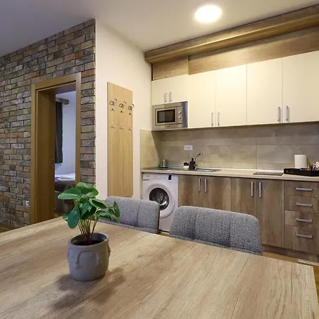 Апарт-отель Seasons