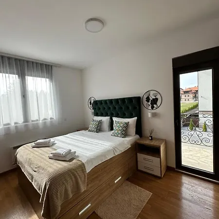 Seasons زلاتيبور