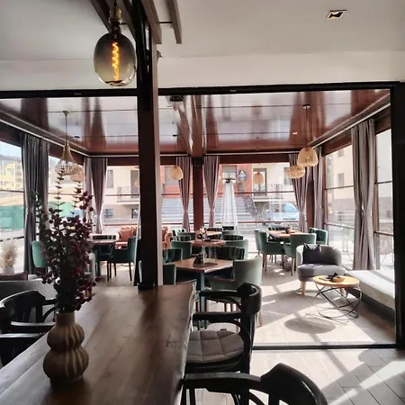 شقة فندقية Seasons