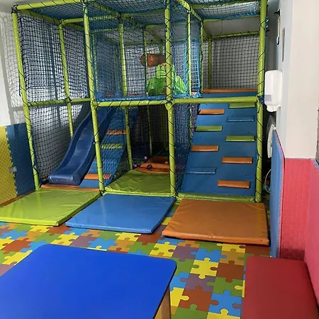 Апарт-отель Seasons