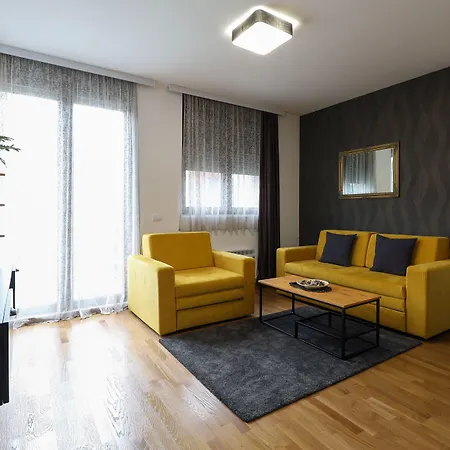 Seasons زلاتيبور