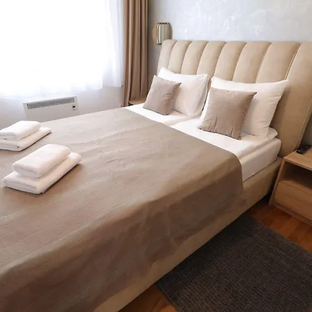 Seasons Апарт-отель 4*